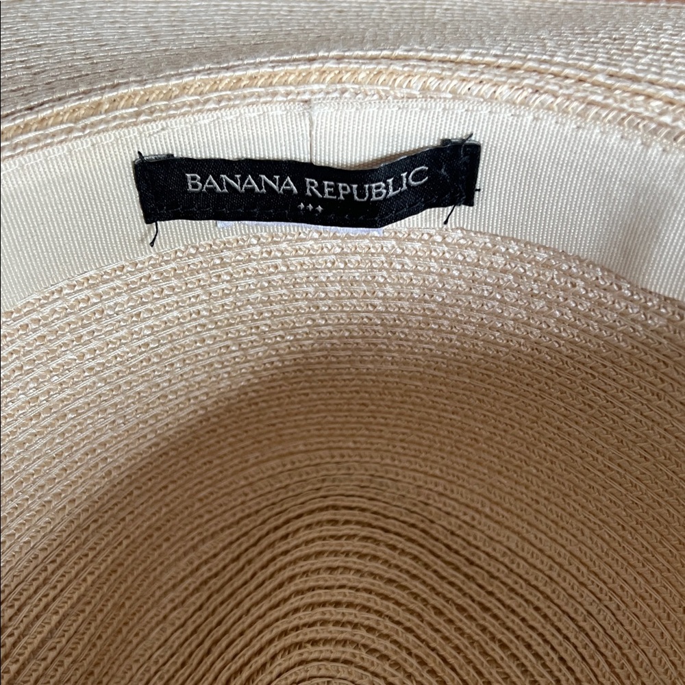 Banana Republic Classic Preppy Straw Vacation Sun Hat | Striped Seersucker Band - Picture 8 of 8